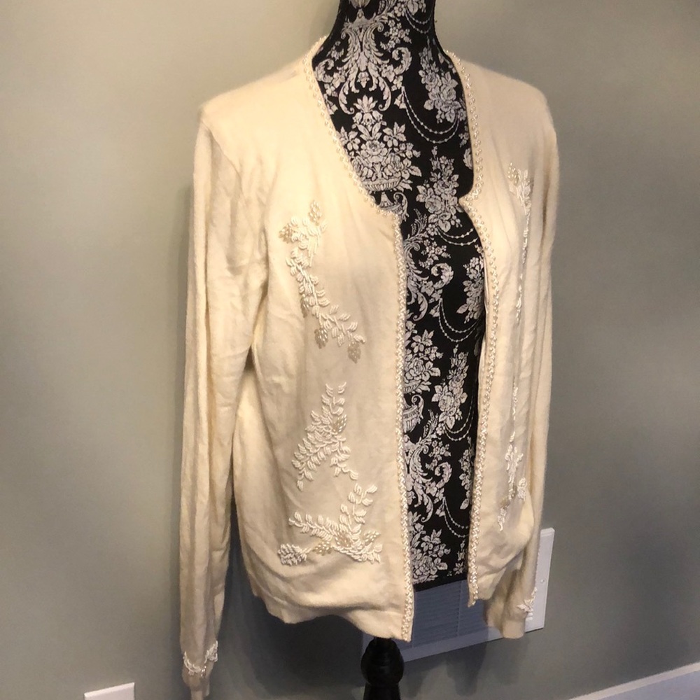 Cashmere Hugo Boss cardigan